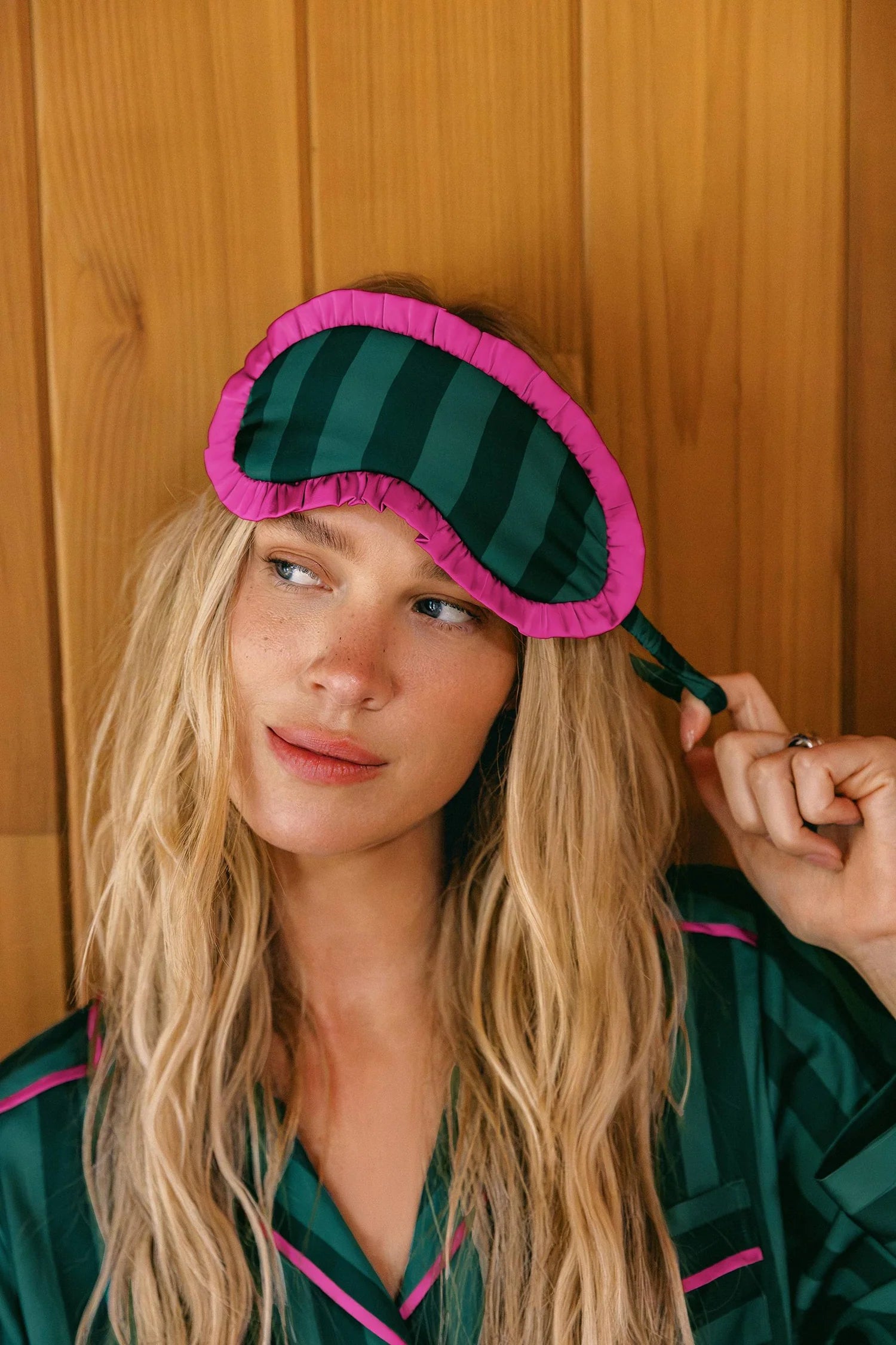 Beach Riot Eye Mask Pine Stripe Satin