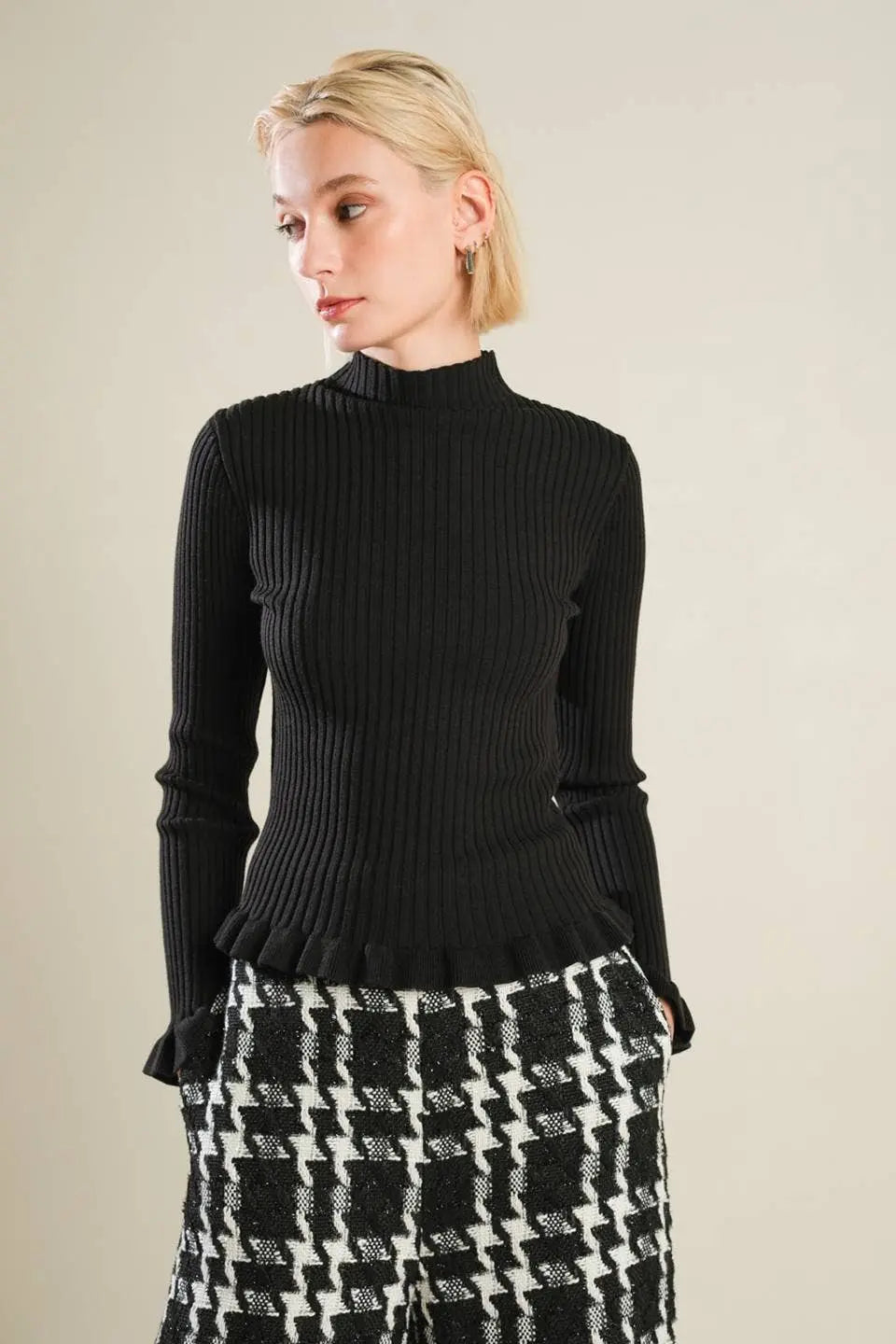 A ribbed sweater knit top - FSW1086 FLYING TOMATO