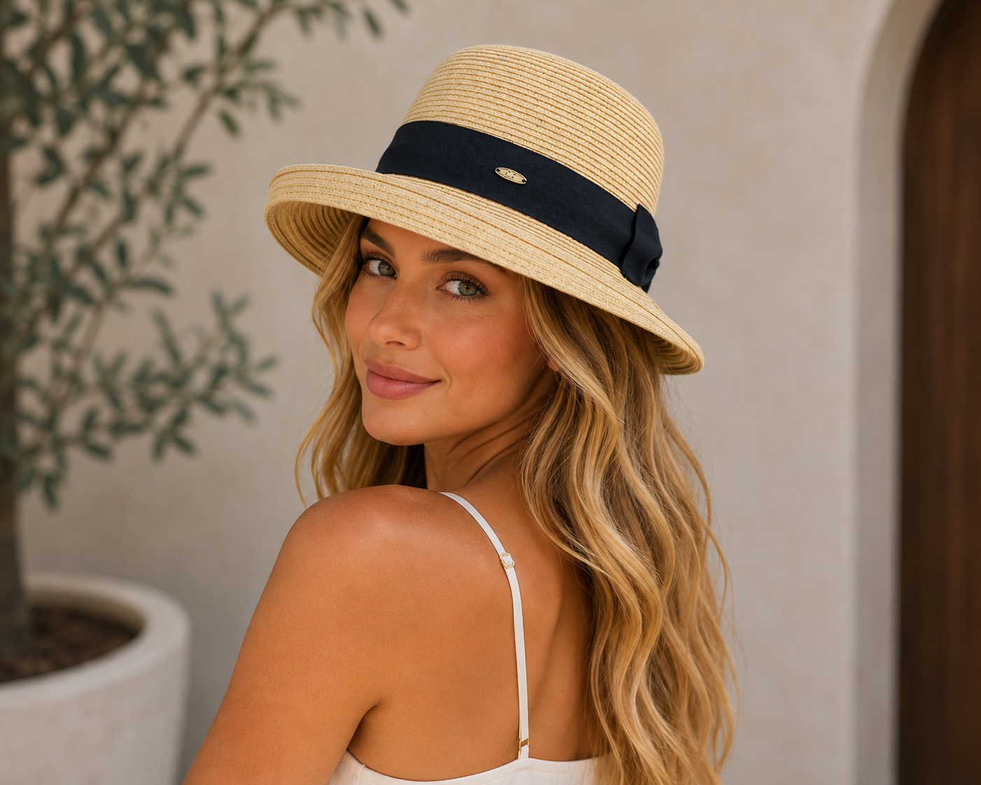 Bow Adorned Cloche Bucket Sunhat