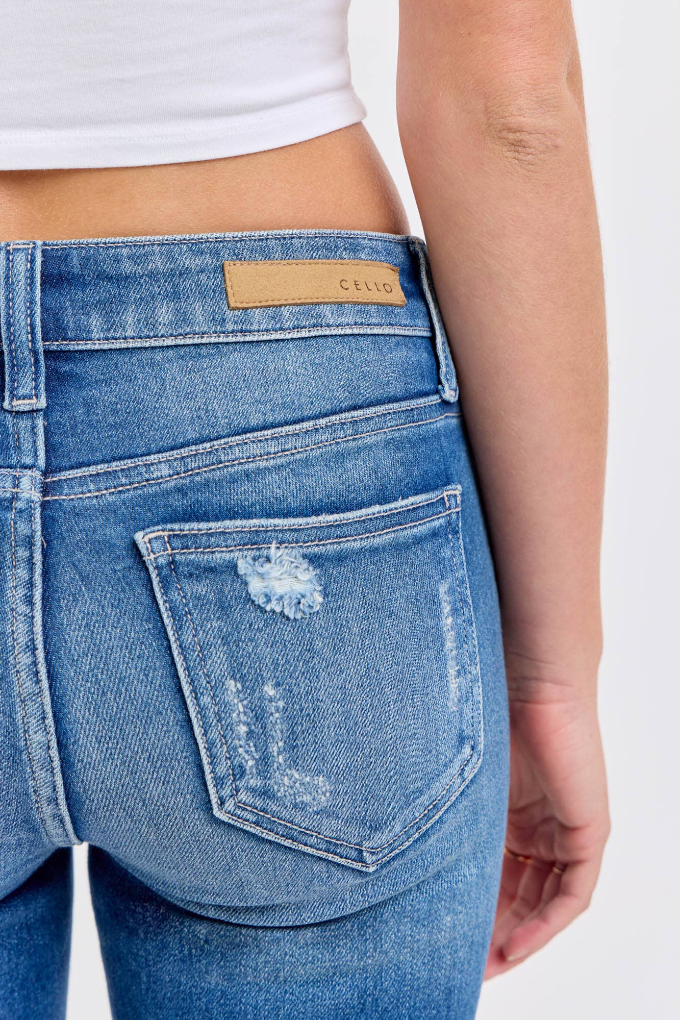Cello Mid Rise Destroyed Crop Skinny Cello Jeans