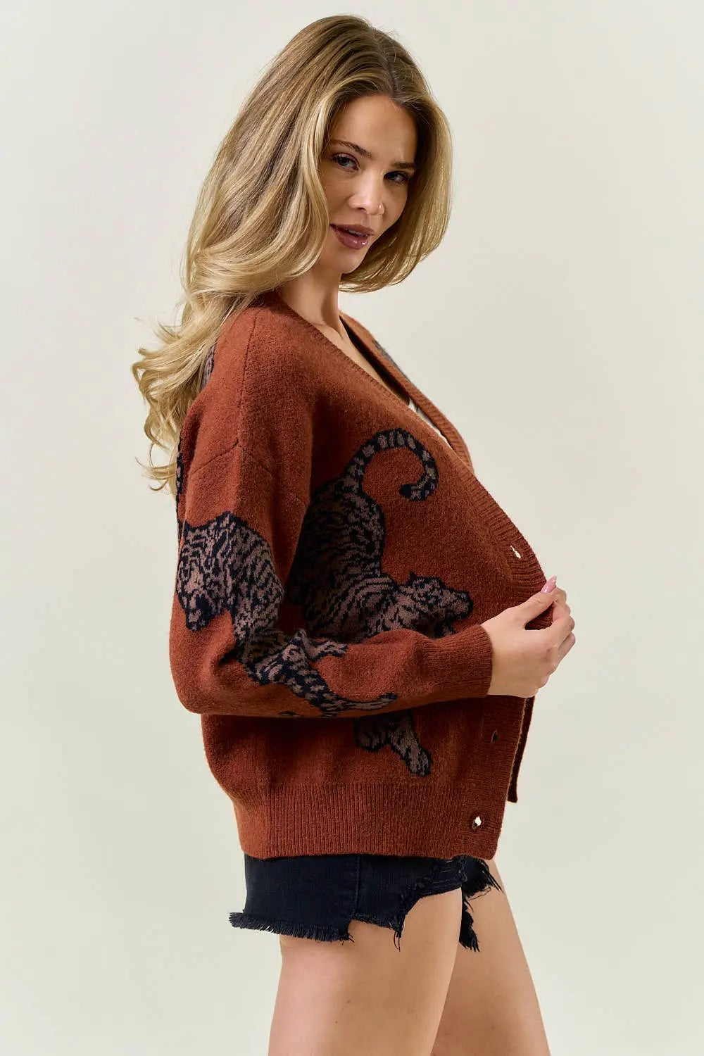 TIGER PRINTED SWEATER CARDIGAN - 1701C Doe and Rae