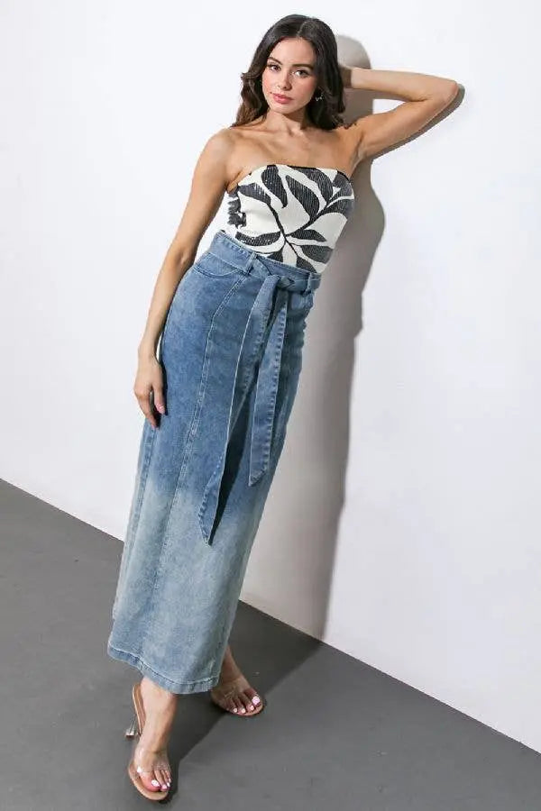 A printed sequined knit bodysuit - IT12985 FLYING TOMATO